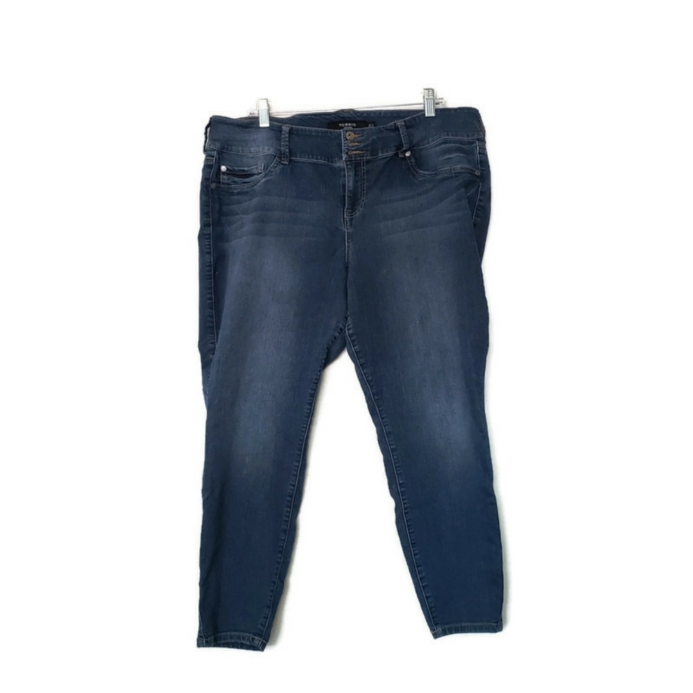 Torrid Size 20S Super Stretch Medium Wash Jegging